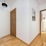 アパート Spacious In With Large Terrace And 2 Parking Spaces By Renters ヴロツワフ