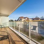 Spacious In With Large Terrace And 2 Parking Spaces By Renters * فروتسواف