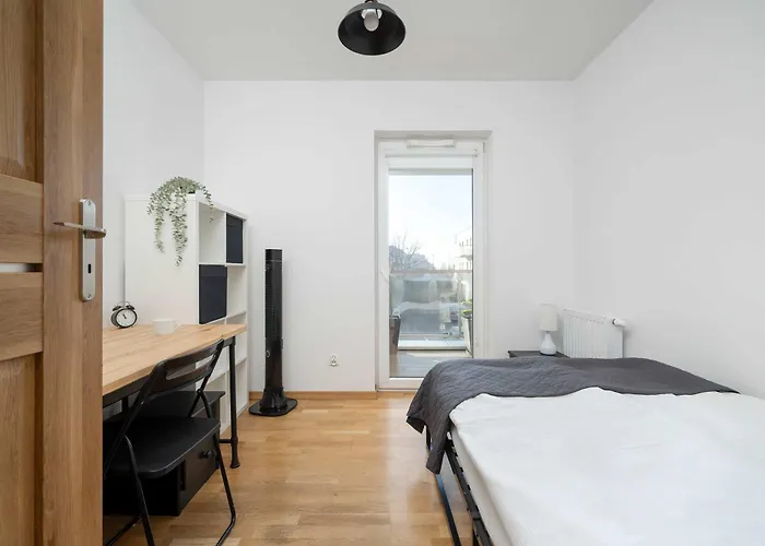 Spacious In With Large Terrace And 2 Parking Spaces By Renters Διαμέρισμα