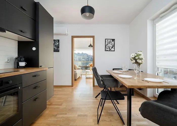 Διαμέρισμα Spacious In With Large Terrace And 2 Parking Spaces By Renters